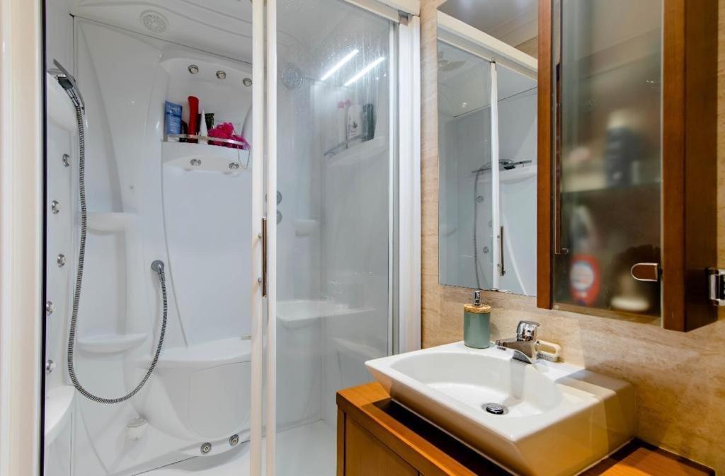 Quarto Duplo Parque Tejo, Com Wc Bobadela Exteriör bild